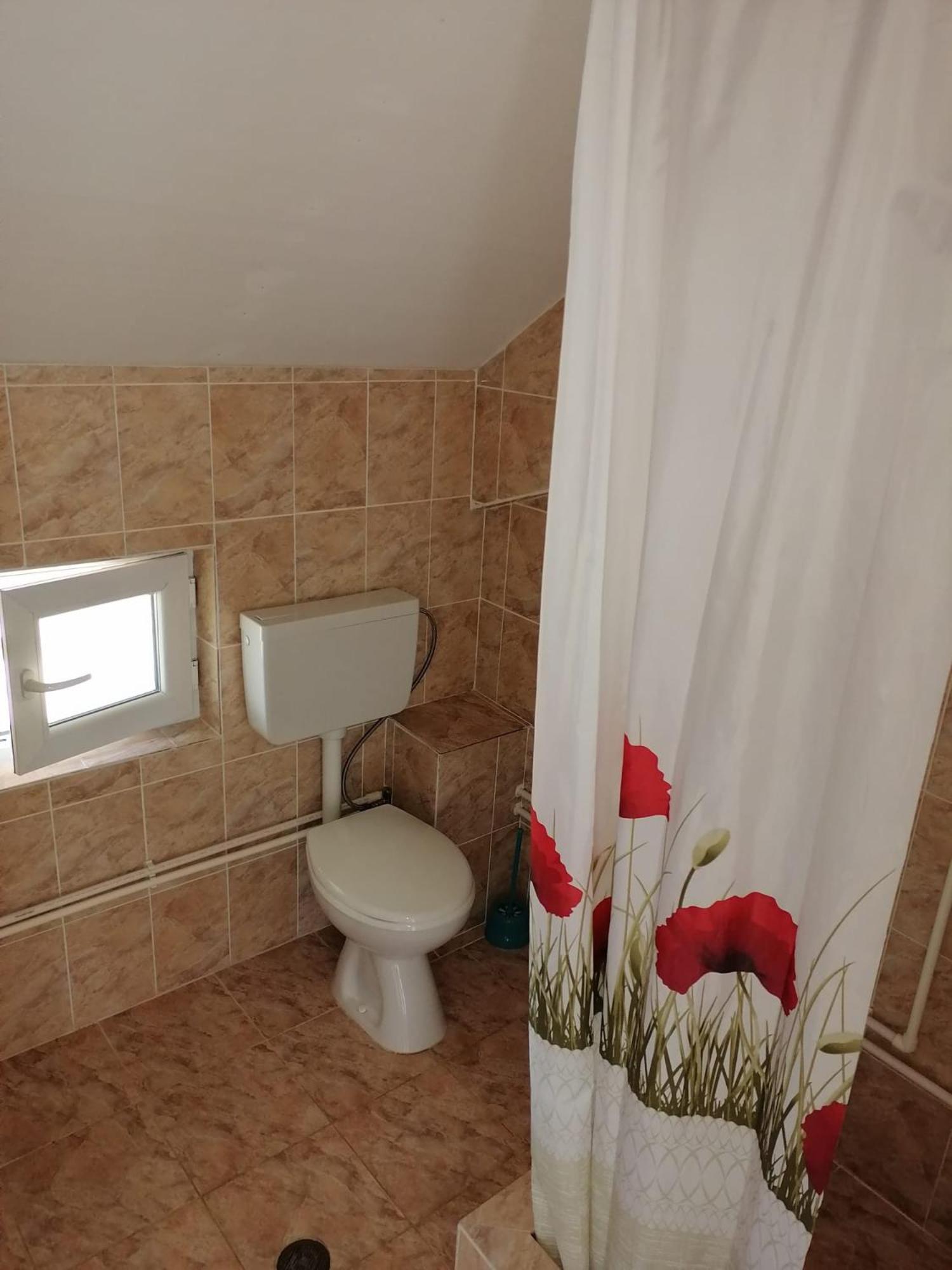 Bcm Family House Hotel Două Mai Екстериор снимка